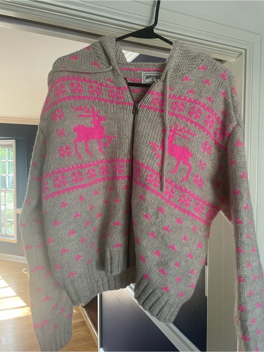 American eagle Cozy Hooded Zip up Sweater medium so cute!